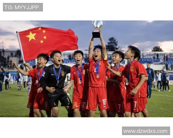 中国足球明星齐聚国际赛事展现风采助力国家足球发展新篇章 中国足球明星齐聚国际赛事展现风采助力国家足球发展新篇章